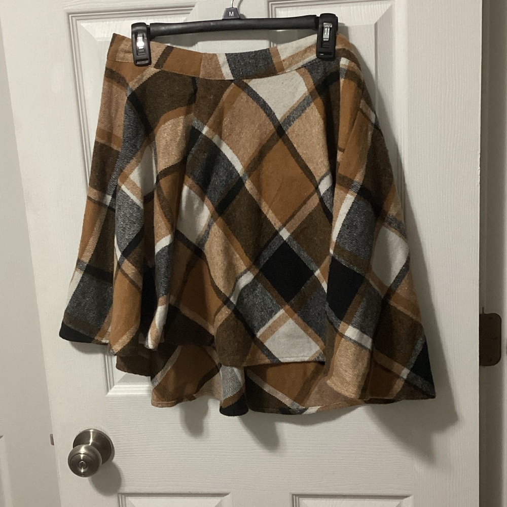 NEW SHEIN Plaid Skater Skirt - Brown, Black, White